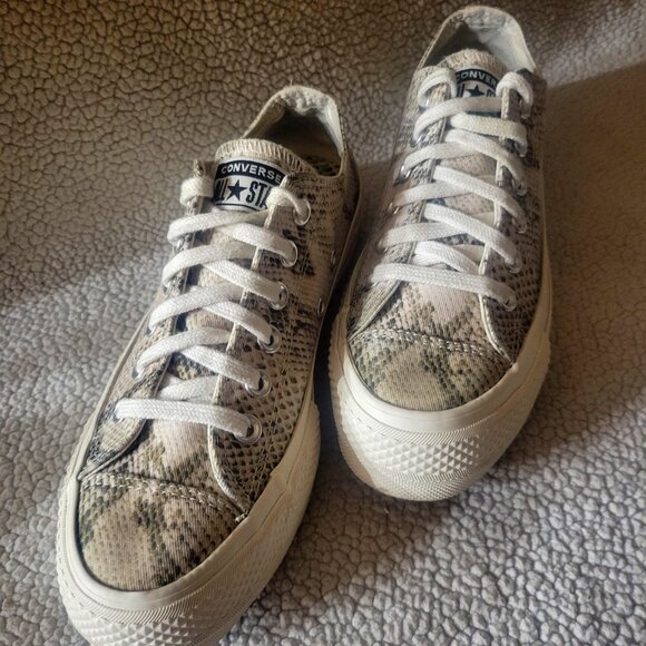 Converse Women's Chuck Taylor All Star Lift Snake Skin Effect -  Size 6 - Picture 4 of 10